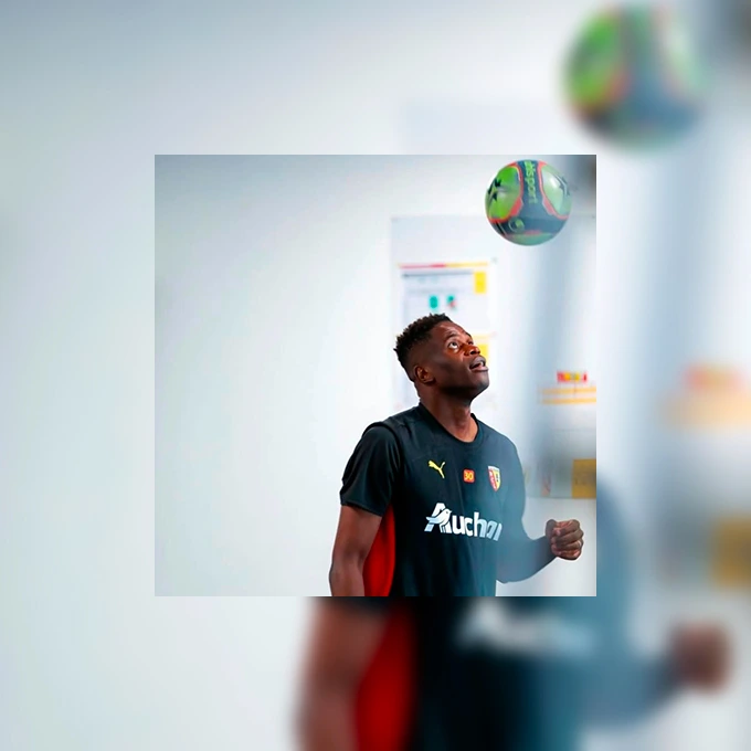 Brice Samba, joueur du Racing club de Lens